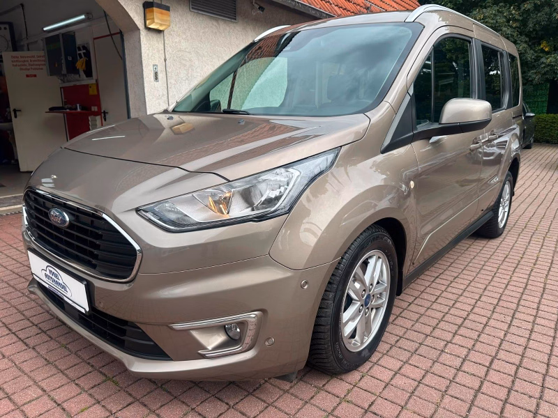 Ford Tourneo Connect Titanium*PANO*CAM*AHK*