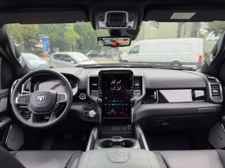 Dodge RAM Laramie Night Premium Rambox + teilbare Heckklappe - foto 24
