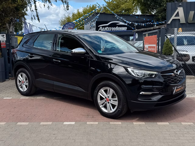 Opel Grandland X Edition Klima*EU6*Temp*Szhz*TÜV NEU* - foto 1