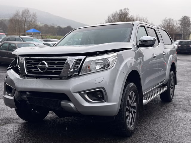 Nissan Navara NP300 N-Connecta Double Cab 4x4 Euro 6 Voll fahrbereit Used vehicle for sale | First registration 03/2017