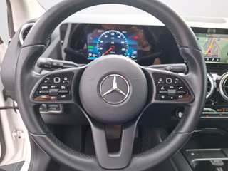 Mercedes-Benz B 250 e Style AUTOMATIK / KLIMA / NAVI / KAMERA / LED - foto 6