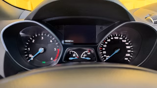Ford Kuga ST-Line  AUTOMATIK SHZ CAM NAVI - foto 26