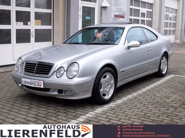 Mercedes-Benz CLK 200 Avantgarde 1.Hand Mercedes Scheckheft - фото 1