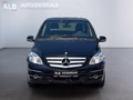 Daumennagel 8 - Mercedes-Benz B 180 /KLIMA/SHZ/2.HAND/