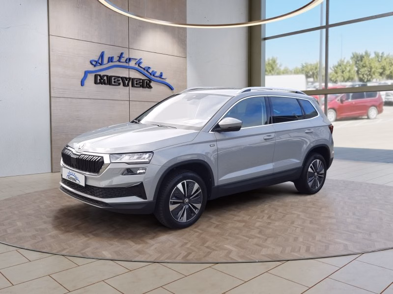 Skoda Karoq 1.5 TSI ACT Selection Allwetter/LED/WP