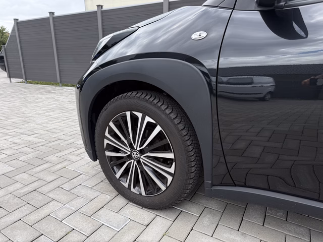 Toyota Aygo X Play ACC Kamera AppleCar Scheckheft - foto 7