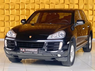 Porsche Cayenne S Facelift/AUTOMATIK/BI-XENON/AHK/4X4/SSD