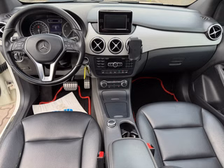Mercedes-Benz B 180 CDI Avantgarde / Pano / Automatik / Leder / Xenon - foto 10