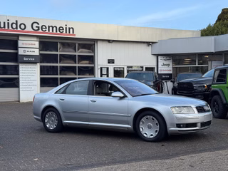 Audi A8 4.2 quattro - foto 2