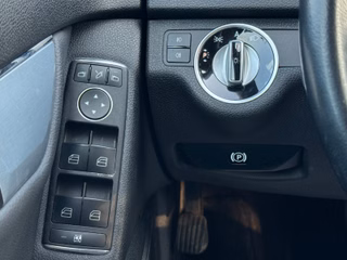 Mercedes-Benz C 220T AVANTGARDE*Aut.*Leder*Xenon*PDC - foto 8