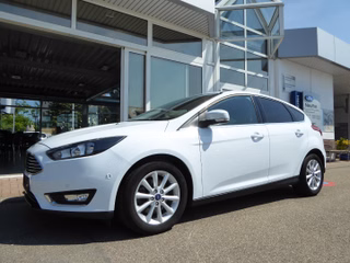 Ford Focus Titanium/Navi/AHK schwenkbar/Technik-Paket - foto 1