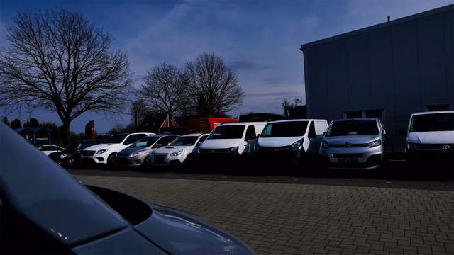 Franz Car Mobile - Transporter Händler in Appen-Etz bei Hamburg