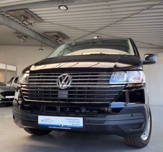 Volkswagen T6.1 Multivan  Comfortline DSG Navi AHK Leder Virtual - foto 1