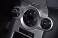 Daumennagel 19 - Ford Fiesta Titanium/ 70000 TKM/BLAU METTALIC