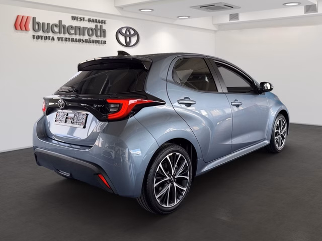 Toyota Yaris Hybrid Teamplayer +Technik Pak. - foto 5