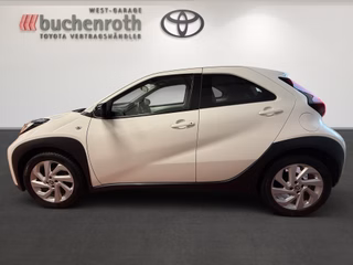 Toyota Aygo X Play +Allwetterräder - foto 8