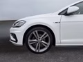 Daumennagel 9 - Volkswagen Golf VII Highline 4Motion/R-LINE/AUTOMATIK/LED/VIRTUAL/4X4/ACC/