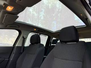 Peugeot 5008 Platinum  1. Hand Panorama Dach Klima - bilder 6