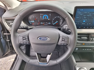 Ford Focus Turnier 1.5 EcoB. Tit. Aut. Matrix-LED Pano ACC B&O AHK Titanium - foto 16
