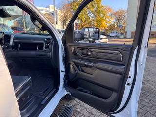 Dodge RAM Limited Night + teilbare Heckklappe + Rambox - foto 16