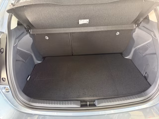 Toyota Yaris Hybrid Teamplayer +Technik Pak. - foto 10