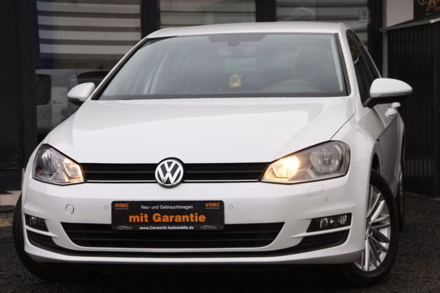Volkswagen Golf VII Lim. Cup BMT Automatik SHZ Klimauto Gr     Gr Gebrauchtwagen Kaufen | EZ 05/2014