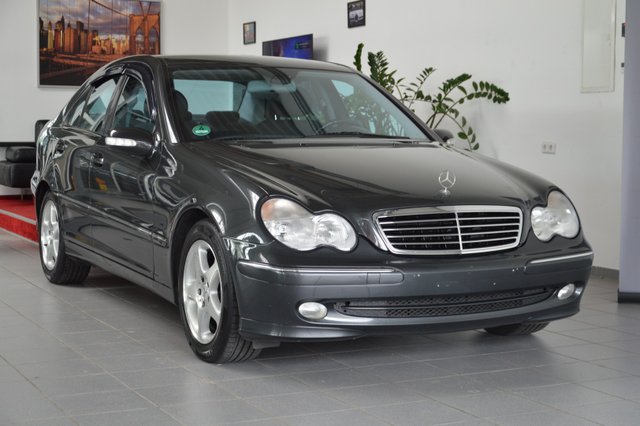 Mercedes-Benz C 220 CDI Avantgarde|AUT.|TEMP.|KLIMAAUT. Gebrauchtwagen Kaufen | EZ 03/2001 | Preis 3.650 €