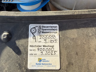 Volkswagen T5 Transporter Kasten/Kombi Kombi/9-Sitzer/140Ps - bilder 19