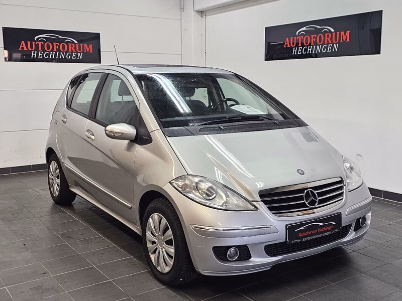 Mercedes-Benz A 150 Navi Pano Tüv/Service NEU