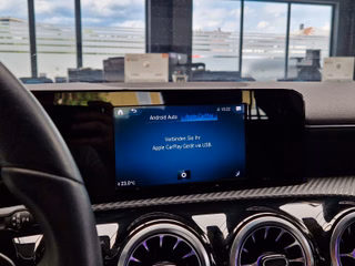 Mercedes-Benz A 180d Limousine Style*8G-DCT*KEYLESS*CARPLAY* - bilder 15