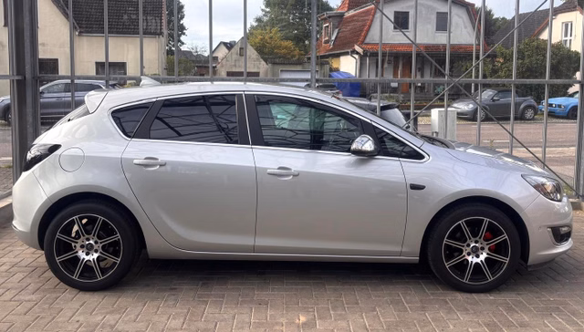 Opel Astra J 1.4 Turbo Excellence  AUTOMATIK/1.HAND/LED - foto 7