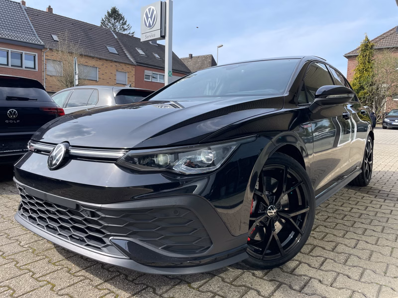 Volkswagen Golf VIII GTI Clubsport,HUD,H&K,KAM,PANO,Kessy