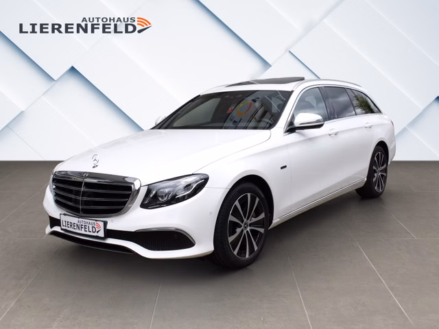 Mercedes-Benz E 300 dE T Hybrid Exclusive 1.Hand - фото 1