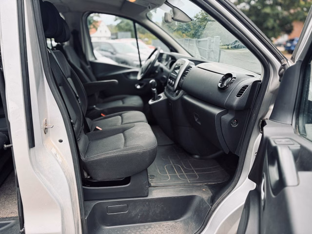 Nissan NV300 L2H1 2,9t DoKa COMFORT Automatik+Kamera+NV - foto 7