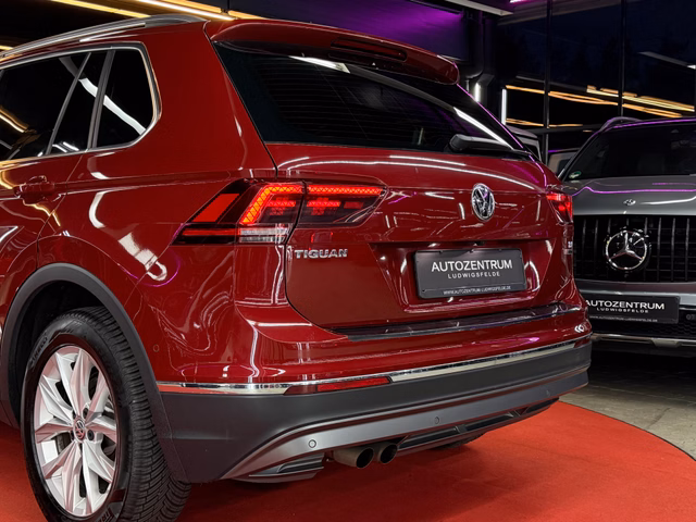 Volkswagen Tiguan Highline 1,4 TSI 4Motion OFFROAD/NAVI/AHK/KEYLESS/KAMERA - foto 7