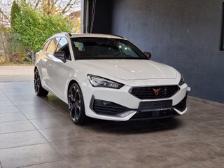 Cupra Leon Sportstourer VZ e-Hybrid - photo 1