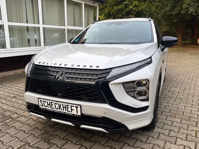 Mitsubishi Eclipse Cross/Plus Select Black Hybrid 4WD Gebrauchtwagen Kaufen | EZ 09/2022 | Preis 17.999 €