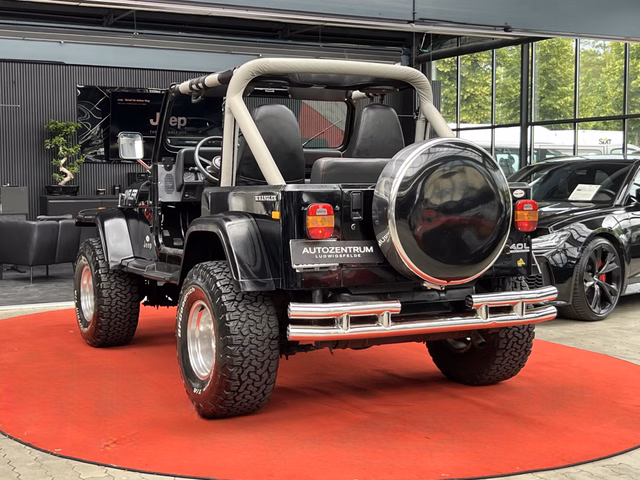 Jeep JEEP WRANGLER 4,0L V6 HIGH OUTPUT SAHARA / TÜV / WERTGUTACHTEN - foto 4