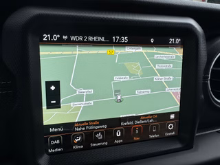 Jeep Wrangler Unlimited Rubicon 4xe Sonder-Umbau Komplettlackierung - bilder 33