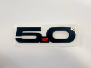 NPME1 5.0l Emblem Schwarz (2 Stück)