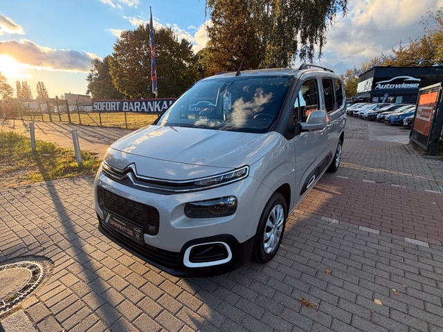 Citroën Berlingo SHINE XL*7Sitze*Navi*Kamera*Temp*PDC - foto 8