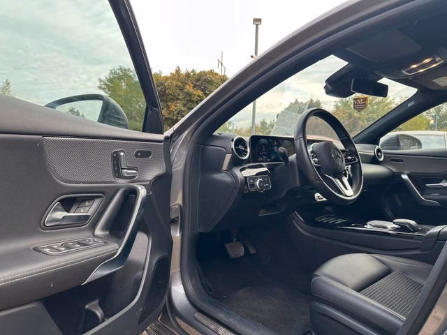 Mercedes-Benz A 250 DCT Kamera*Tempo*Navi*Memory - foto 7