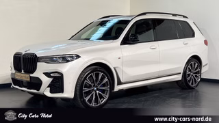 BMW X7 M 50d-FOND-7SITZ-SKY*PANO-H&K-HUD-360°-STD.HZ - bilder 1