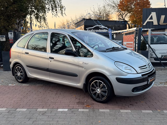 Citroën Xsara Picasso 1.6 *1.Hd*Klima*8-Fach*TÜV NEU* - foto 1