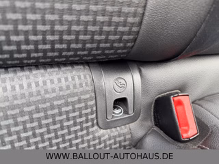 Volkswagen Golf VII Variant*2.HAND*BI-XENON*KLIMA*NAVI*TEMP - bilder 23