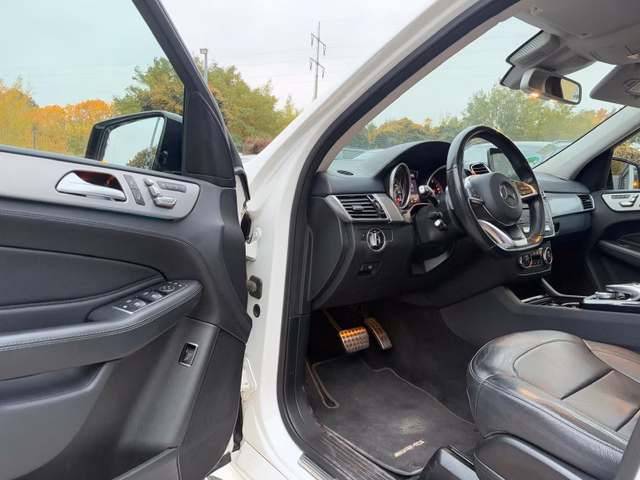 Mercedes-Benz GLE 450 AMG 4Matic StandHz.*8Fach*Pano*360°*Memo - foto 6