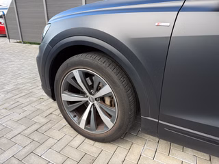 Audi Q8 50 TDI quattro Pano SHZ RFK AHK LED Memory - foto 1