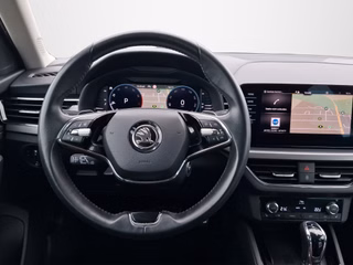 Skoda Kamiq 1.5 TSI Scoutline DSG / ACC / NAVI / KAMERA / VOLL-LED - foto 6