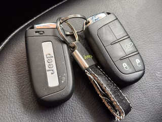 Jeep Compass Limited 4WD Automatik 4X4 - foto 31