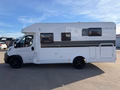 Daumennagel 8 - CORIGON T70 LS Pure Chassis Design/Komfort Solar Hubbett Markise